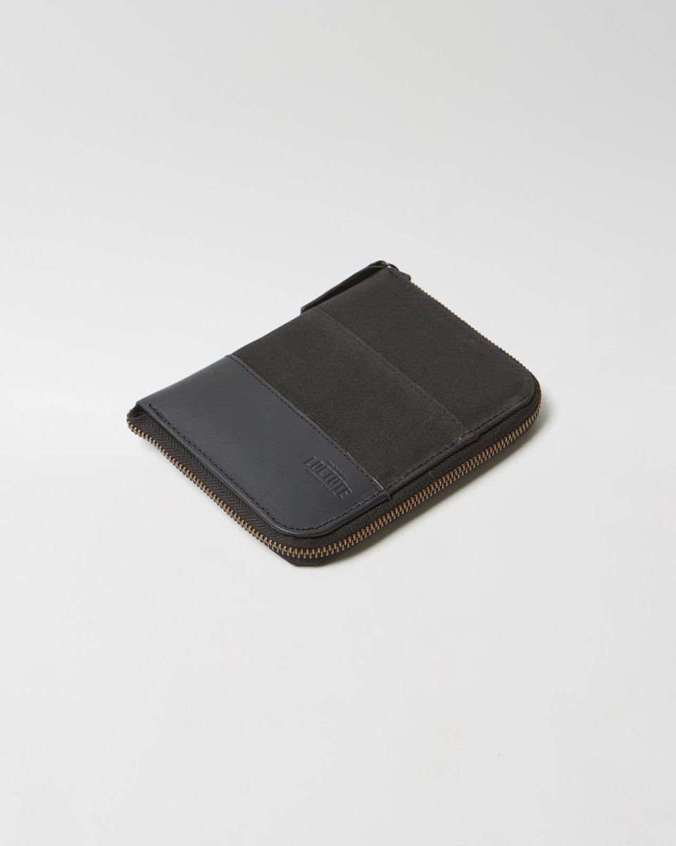 Loctote | Heritage RFID Passport Case - Stealth Black | Anti - theft & secure bags