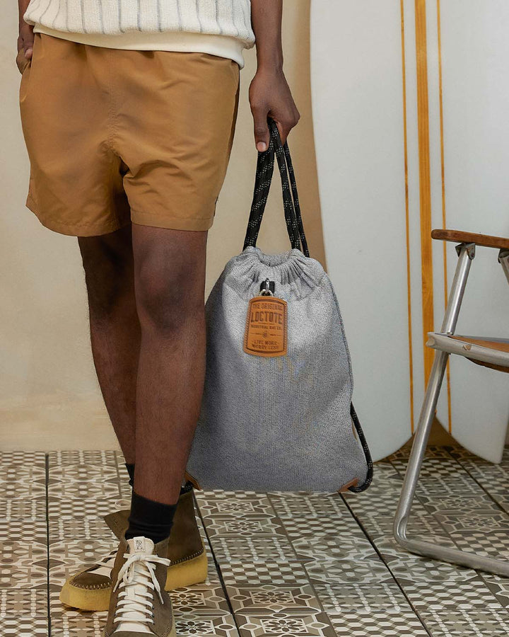 Farfi Drawstring Backpack Folding Waterproof Lightweight Easy to Clean  Hanging Storage Bag Outdoor Bag (Red)